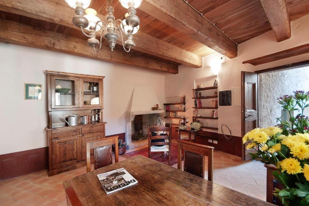 Castello Di Postignano Hotel Sellano Ngoại thất bức ảnh