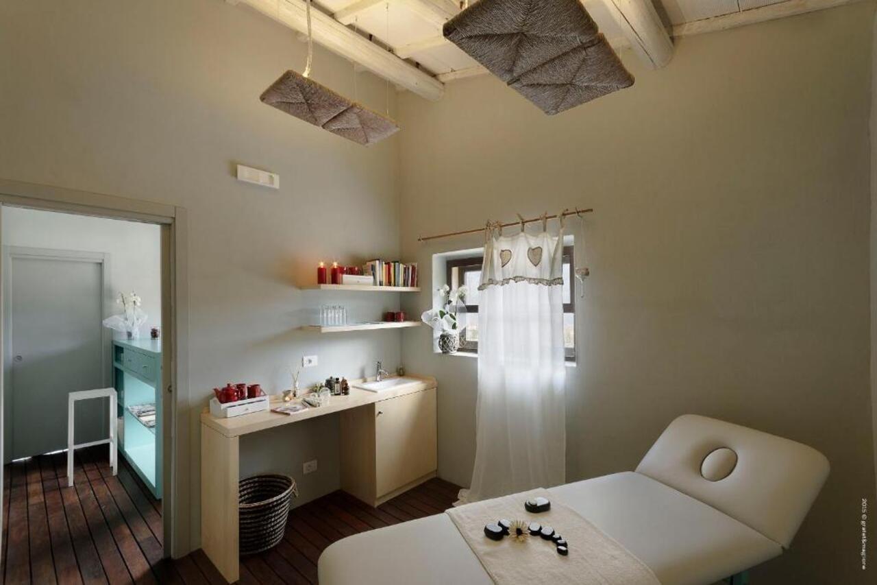 Castello Di Postignano Hotel Sellano Ngoại thất bức ảnh