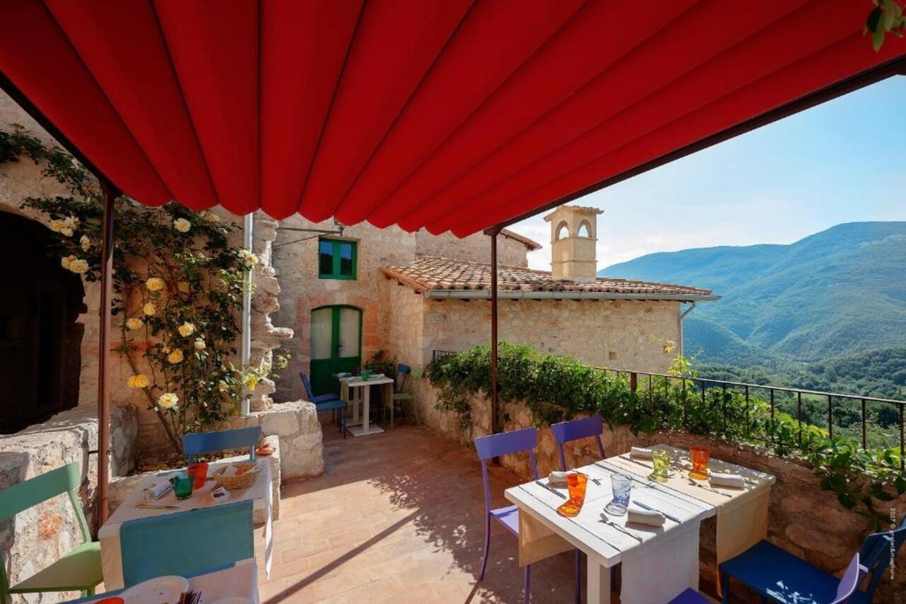 Castello Di Postignano Hotel Sellano Ngoại thất bức ảnh